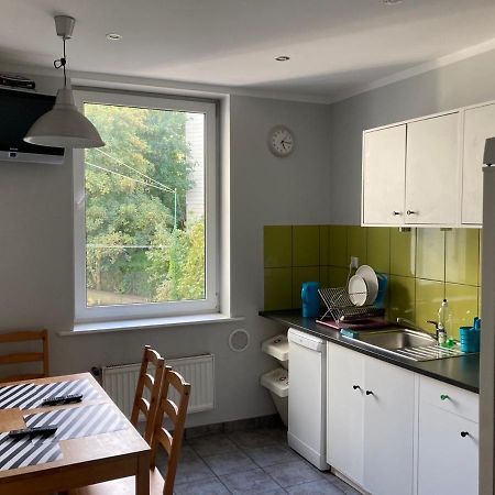 Dwuosobowy Pokoj W Mieszkaniu Czteropokojowym W Centrum Gdyni. Apartman Gdynia Kültér fotó