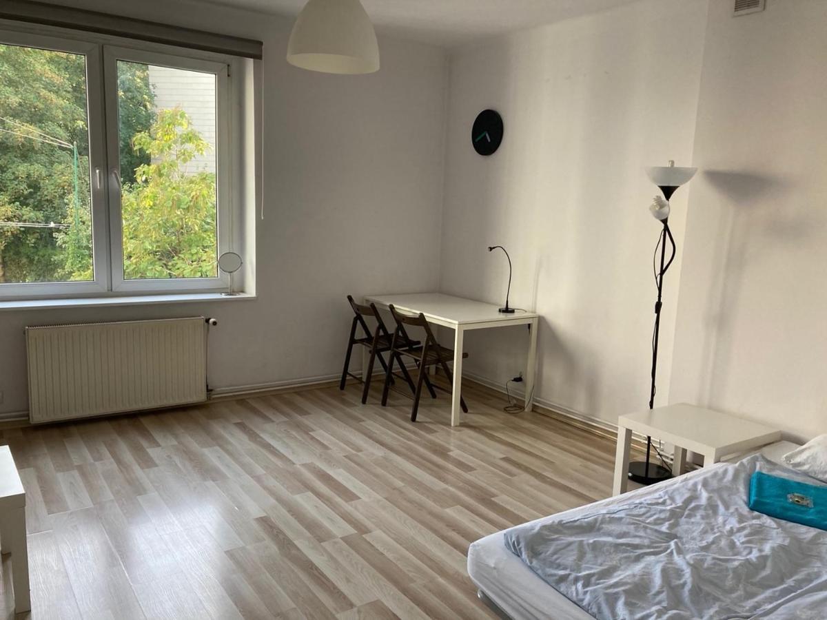 Dwuosobowy Pokoj W Mieszkaniu Czteropokojowym W Centrum Gdyni. Apartman Gdynia Kültér fotó
