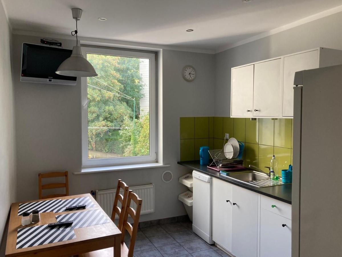 Dwuosobowy Pokoj W Mieszkaniu Czteropokojowym W Centrum Gdyni. Apartman Gdynia Kültér fotó